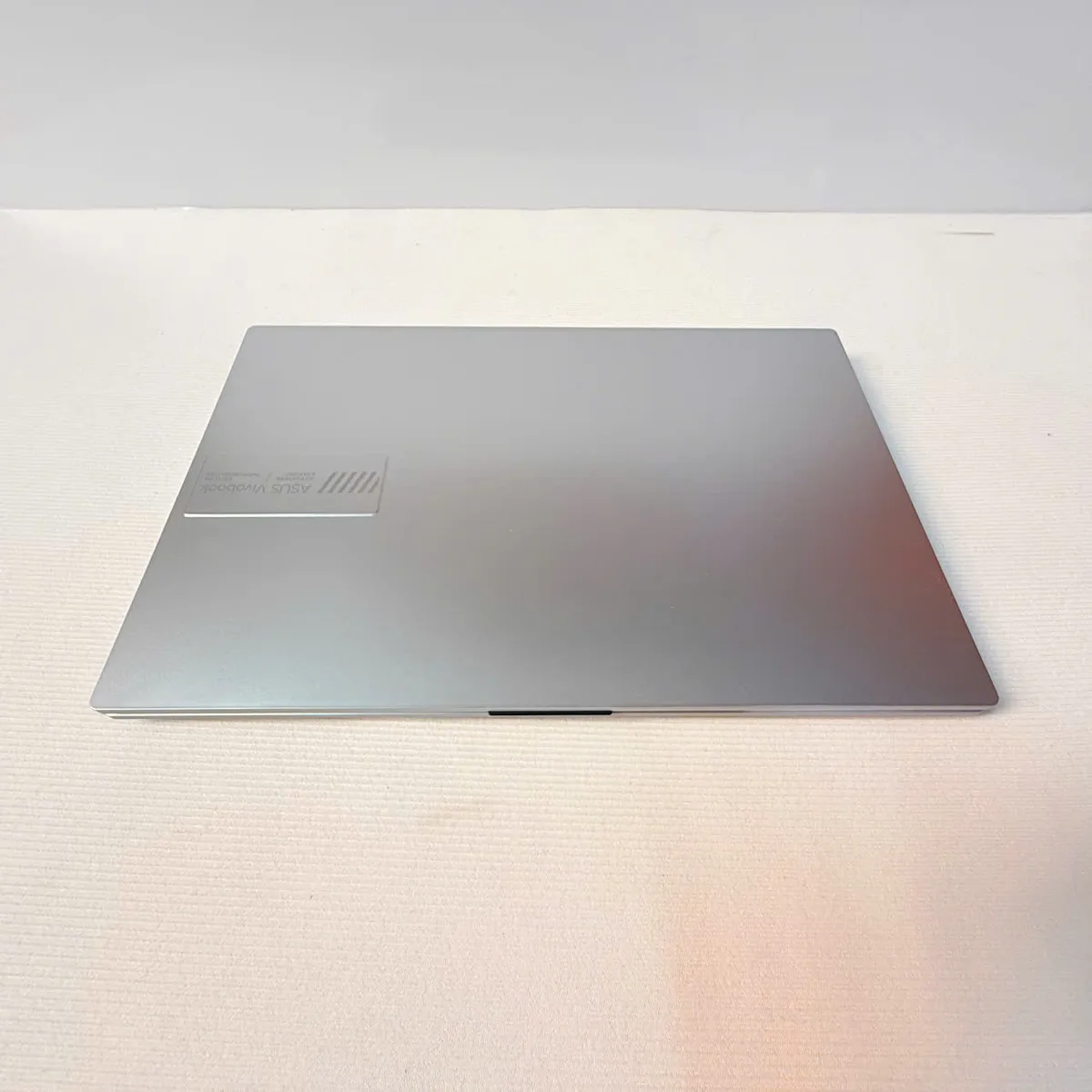Asus Vivobook Go 14 E1404FA